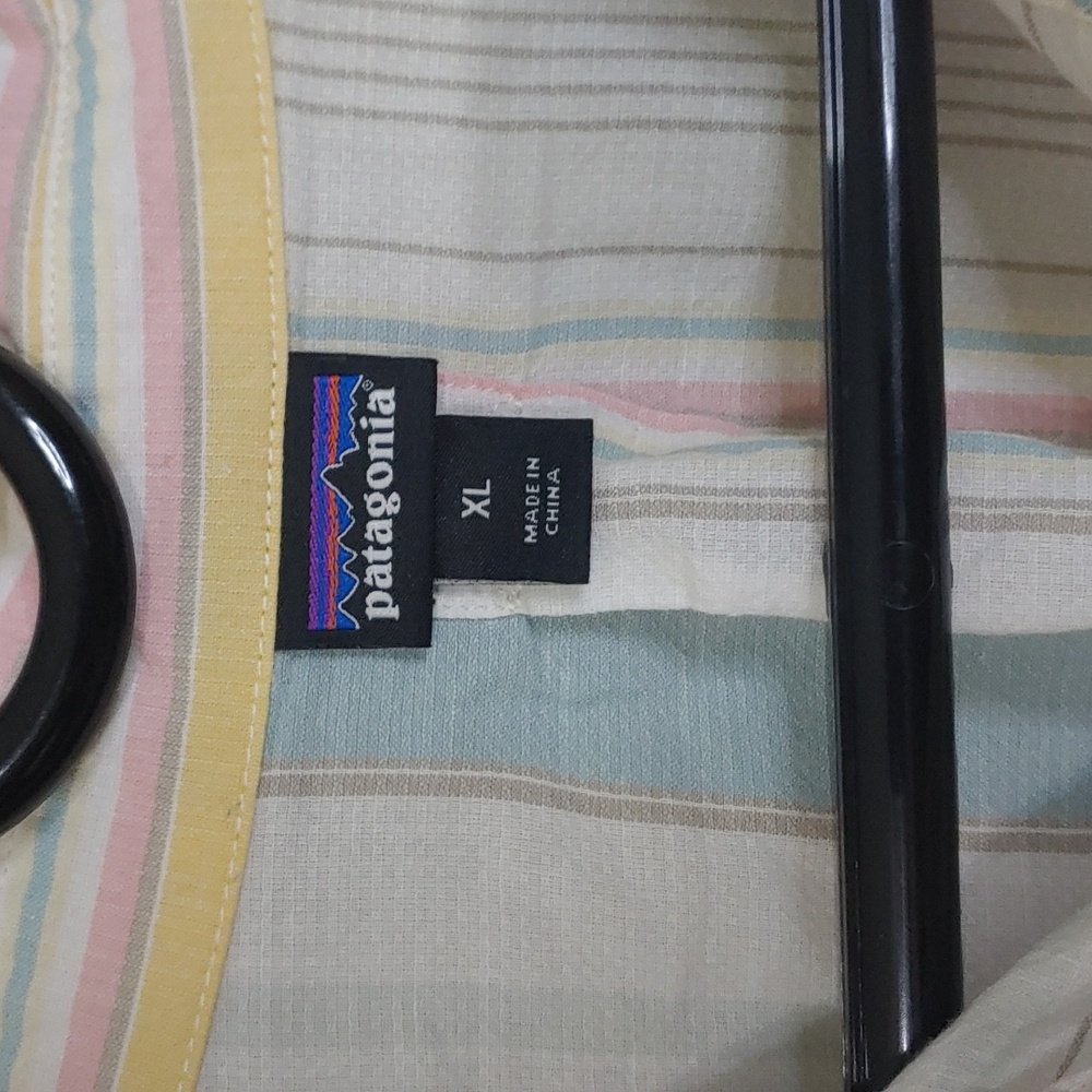 Patagonia Striped Long Sleeve Button Up Shirt Women's Size XL - Picture 2 of 7